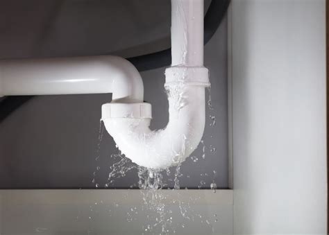 How to Fix a Leaking Pipe Under the Kitchen Sink